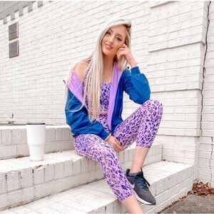 Lilac leopard Fabletics 2-piece outfit